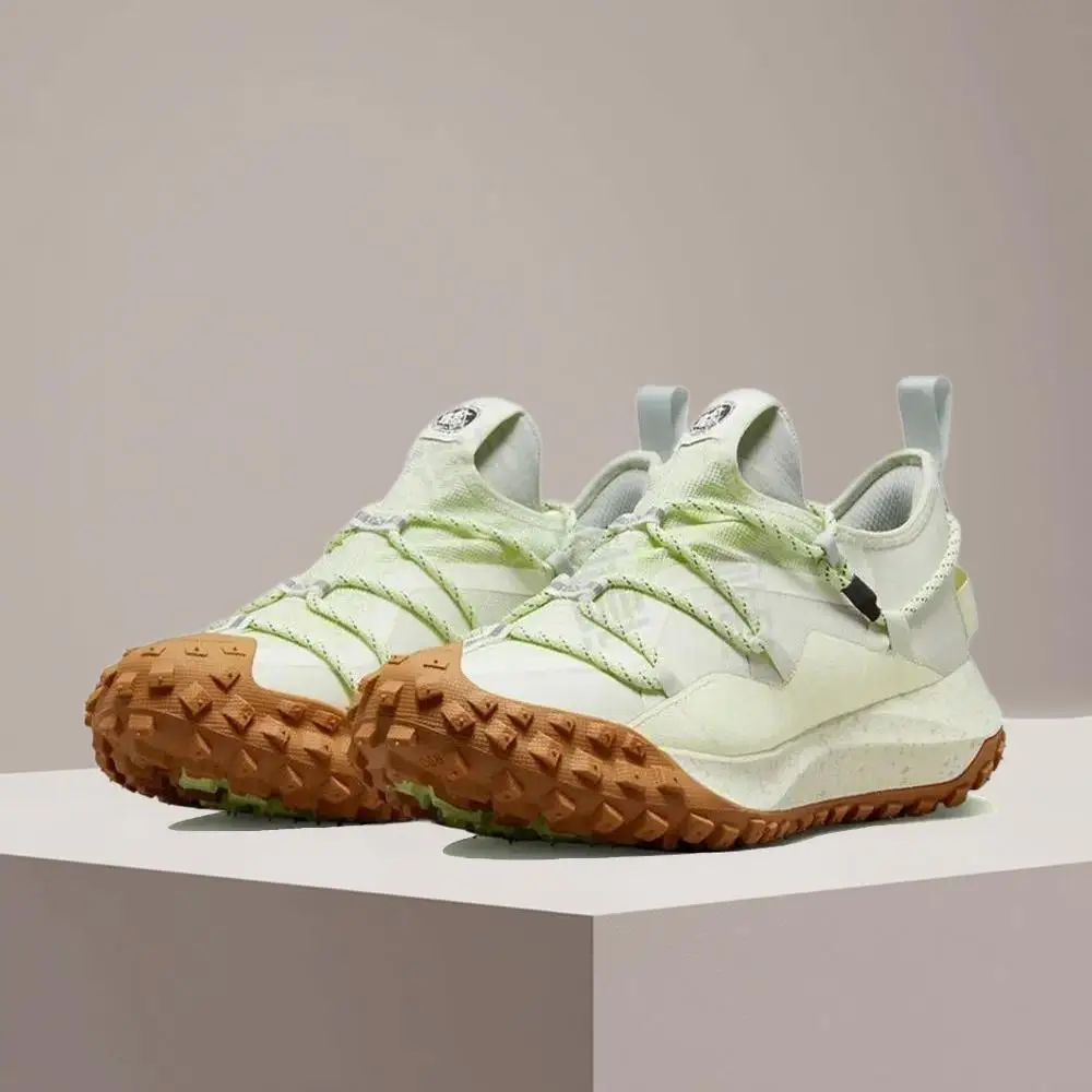 

Кроссовки Nike ACG Mountain Fly Low для бега по пересеченной местности, противоскользящие, прочные, с амортизацией, стильные, универсальные, модель DD2861-001