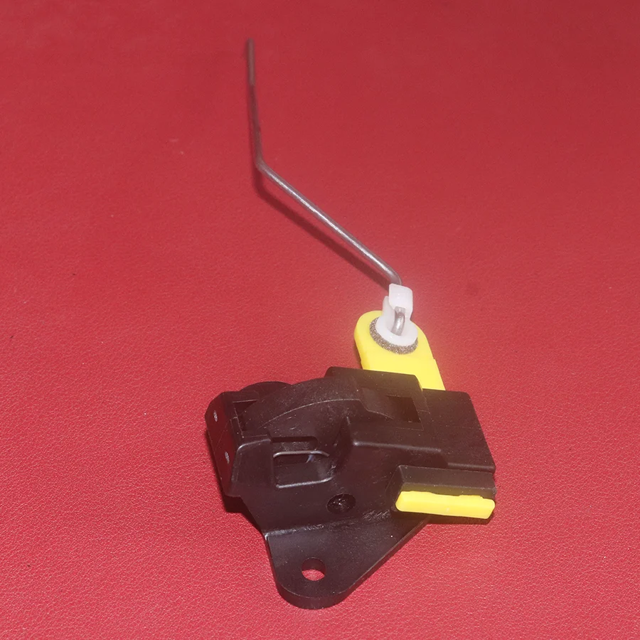 

1Pc Glove Box Lock Car Inner Toolbox Lock OEM 55560-60020 For Toyota Land Cruiser Prado LC120 2002-2009 Accessories Compartment