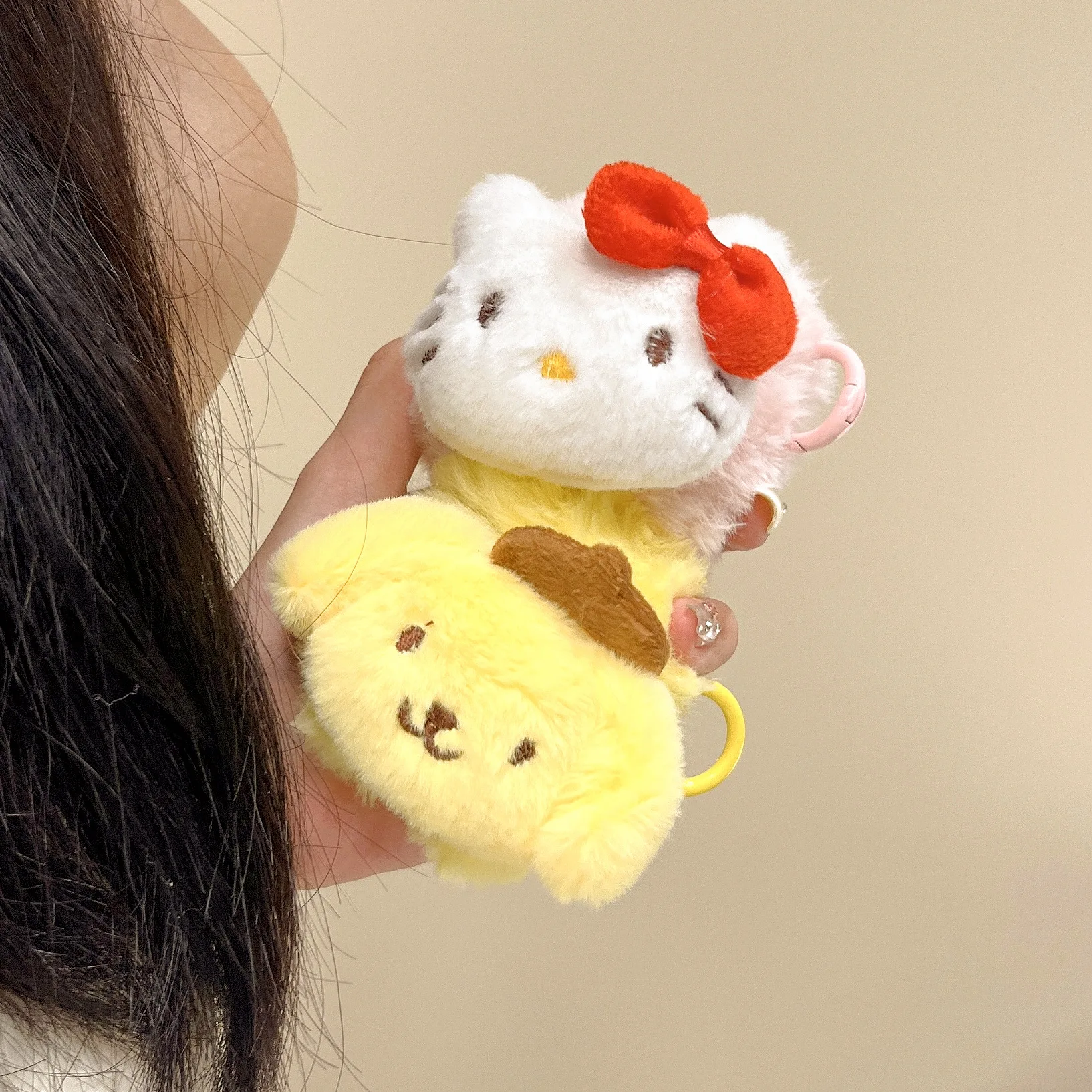 

MINISO 3D Melody Kuromi Hello Kitty AirPods Pro Protective Case Airpods 1/2/3 Generation Wireless Bluetooth Headphone Plush Case