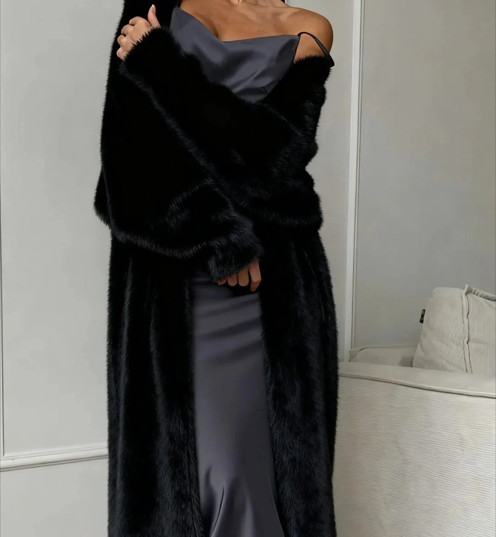 เสื้อคลุมคาร์ดิแกนถักไหมพรมสีขาวทรงหลวมสำหรับผู้หญิง ฤดูใบไม้ร่วง ฤดูหนาว ผ้าโพลีเอสเตอร์ขนแกะเนื้อนุ่ม หนา สไตล์สตรีท