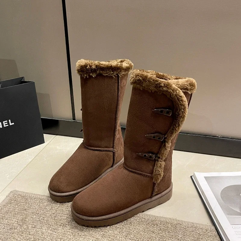 Scarpe da donna Classic Ladies Girls Winter Snow Boots Warm Leather Fur Plus stivali alti al ginocchio in velluto sneaker invernale alla caviglia