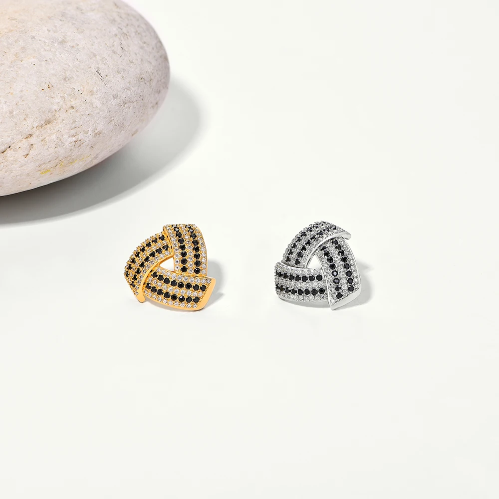 ОЧАРОВАТЕЛЬНЫЕ дизайнерские треугольные серьги-гвоздики с муассанитом и бриллиантами, стерлинговое серебро 925 пробы для женщин, позолоченные 18 К, модные ювелирные изделия, подарок