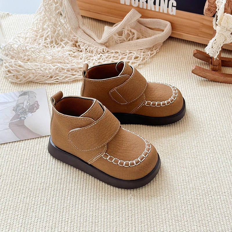 

2026 Autumn Boots Retro British Style Children Ankle Boots Boys Girls Leather Boots Versatile Soft Sole