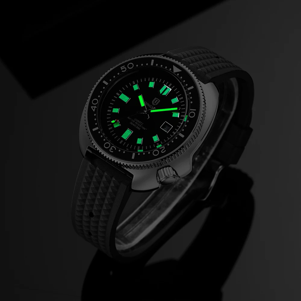 Men's Luxury Date Quartz Watch with Silicone Strap