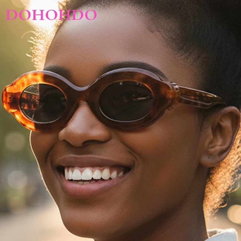 

Fashion Hip-hop Thick Frame Oval Sunglasses Women Men Luxury Design Outdoor Sunglasses Summer Traveling Photography Shades UV400