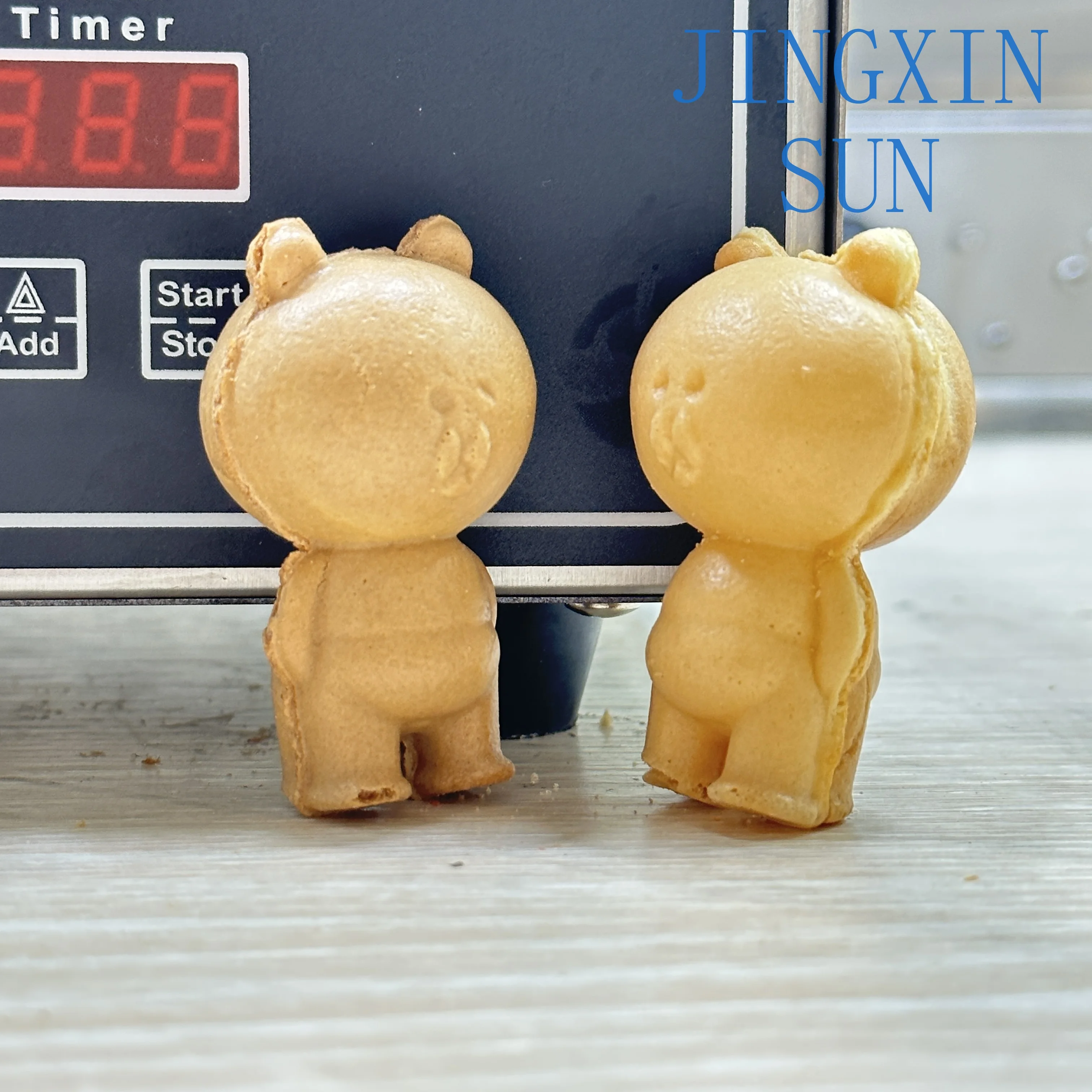Custom Mold Waffle Machine for Small Business Mini Animal Cake Baker for Commercial Use Little Bear Shape Waffle Makers with CE