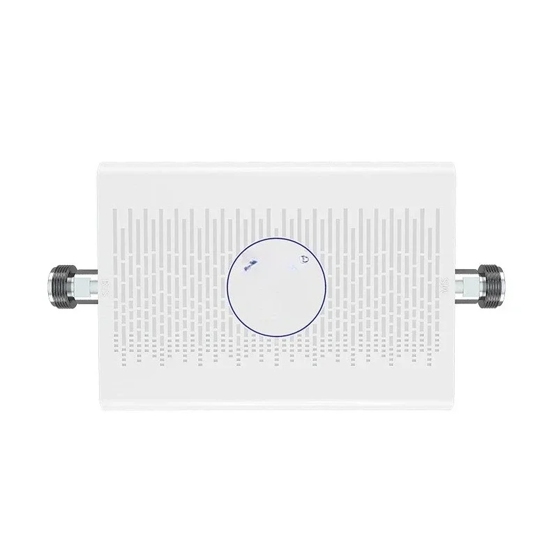 

Triple network 4G mobile phone signal amplification and enhancement receiver basement mountainous area Triple Netcom 5G signal