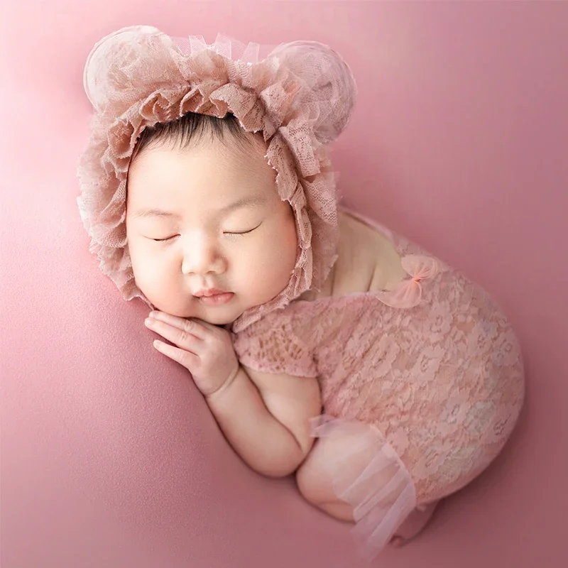 

Newborn Baby Photography Props 2 Pieces Set Infant Photo Shooting Lace Romper Ear Hat Dusty Pink Baby Girl Photography Clothes