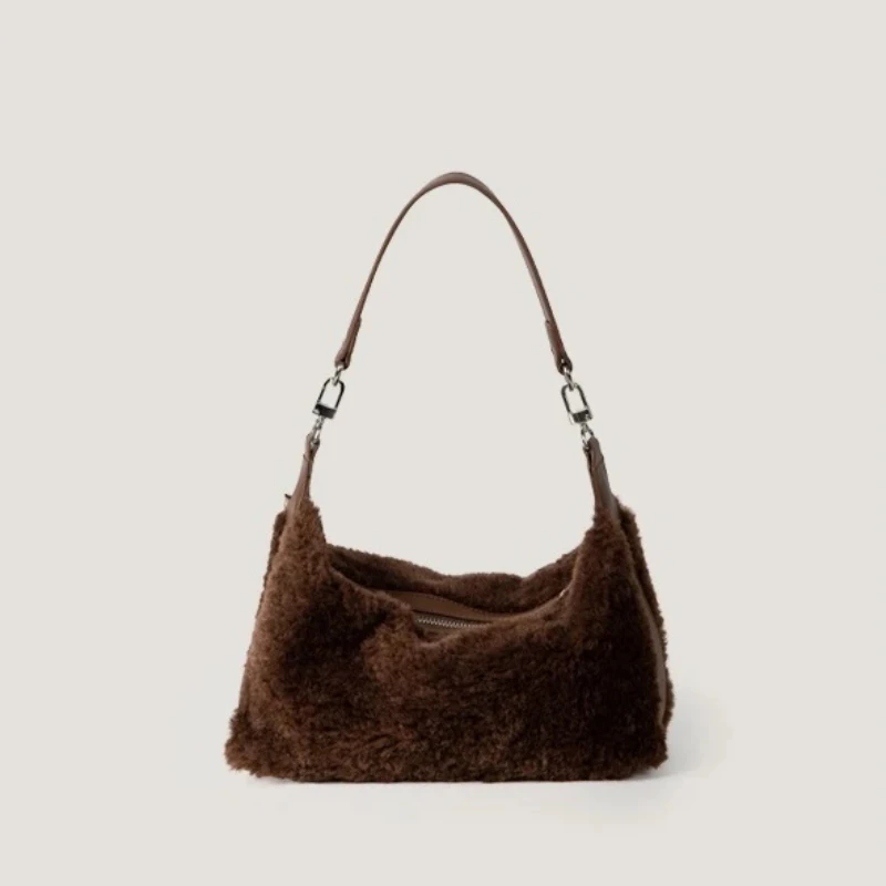 Versione coreana della borsa per ascelle in peluche di nicchia Nuova borsa a tracolla di fascia alta con giunture retrò Moda femminile versatile