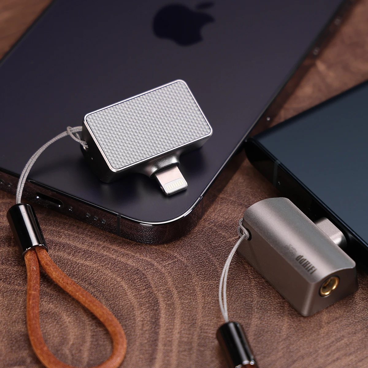 DD ddHiFi TC44Pro USB-C / Light-ning hingga Dongle DAC Seimbang 4.4mm, Chip DAC CS43131 Ganda, PCM 32bit/384kHz dan DSD256 Asli