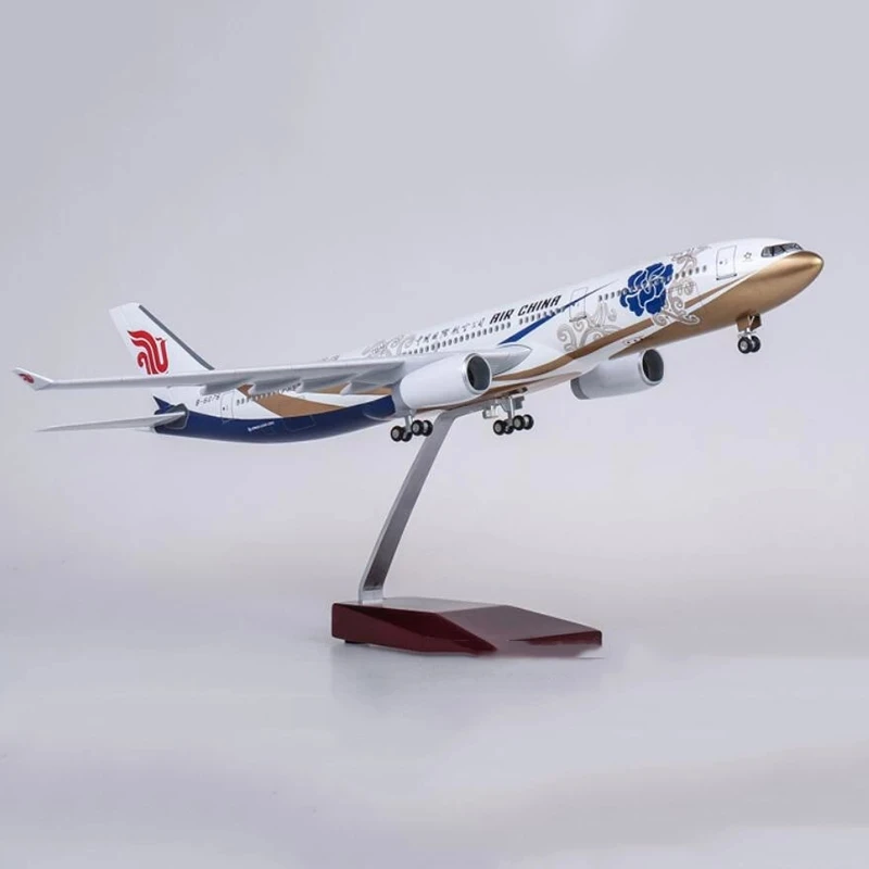 

Air China Airways 47CM A330 Scale 1/135 Airplane Model Resin Plane Model LED Light & Wheel Landing Gear Desk Accessories