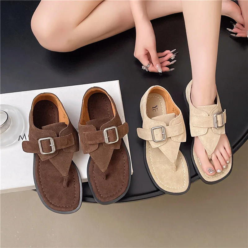 

New Fashionable and Versatile Style Square Head Metal Buckle Flat Heel Roman Sandals Women's Word Clamp Foot Sandals