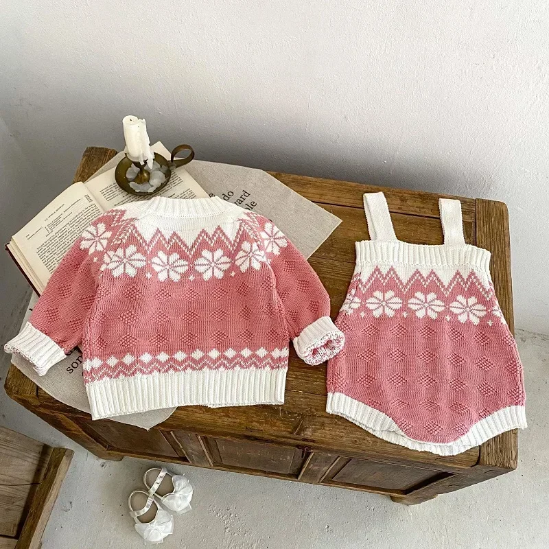 

Princess Baby Girl Clothes 0-3Years Newborn Kids Snowflake Pattern Knitted Romper Plaid Sweaterr Knitwear Cardigan INS Outfits