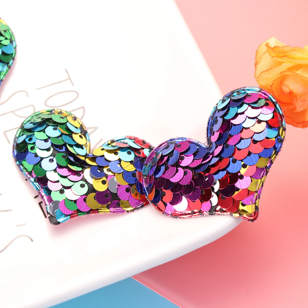 

5Pcs Sequins Heart Accessories Colorful DIY Decorations for Hair Clips Clothes Bags Bridal Dress Crafts Sequins Heart