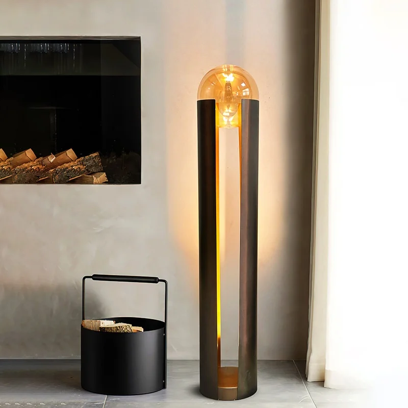 Luxury Floor Lamp Black Iron LED Nordic Living Room Hotel Bedside Floor Light Home Art Decor Standing Light Minimalist Desk Lamp