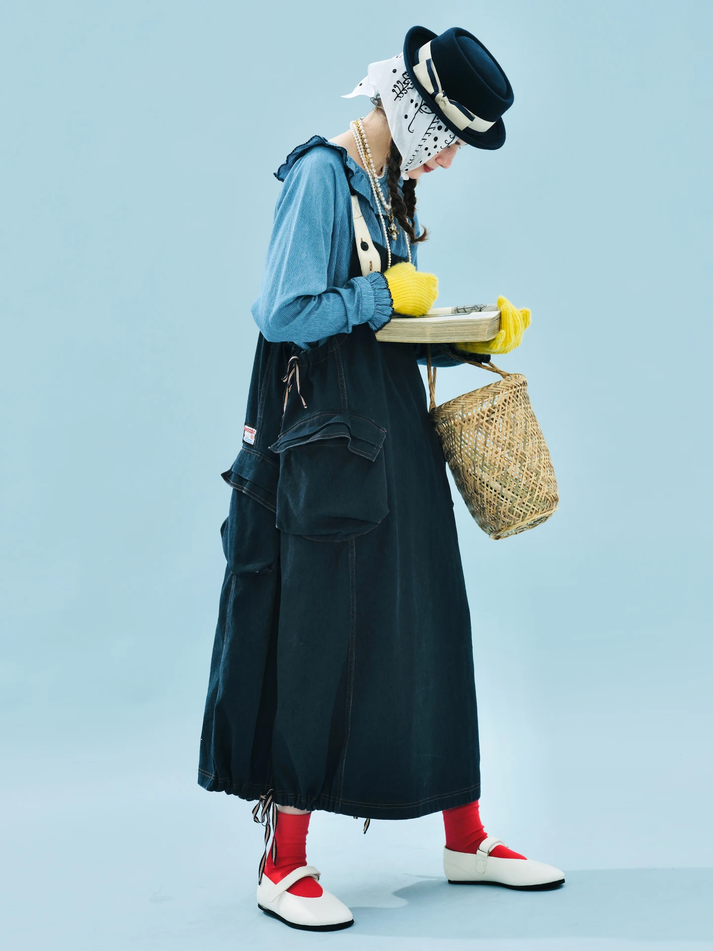 imakokoni 2025 Autumn Retro Blue Blouse | French-Style Ruffled Pullover with Long Sleeves for Women 255232