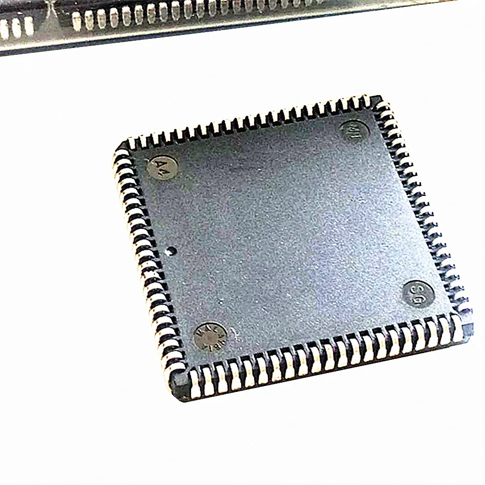 EPM7128SLC84-15N PLCC84 EPM7128 epm7128slc84 новый