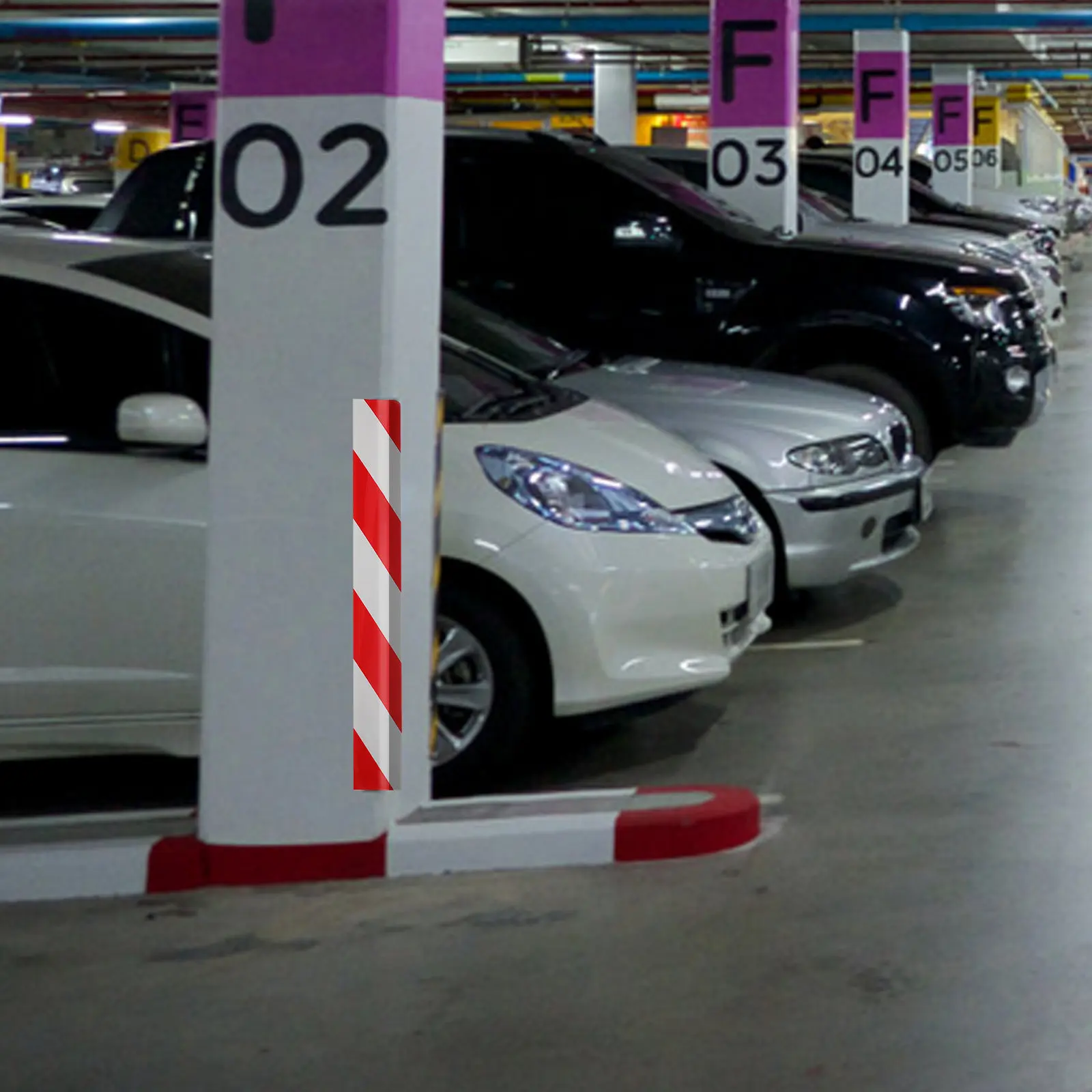 

4Pcs Car Garage Wall Protector Foam Corner Guards Reflective Safety Corner Padding Damage Protection Garage Pole Padding