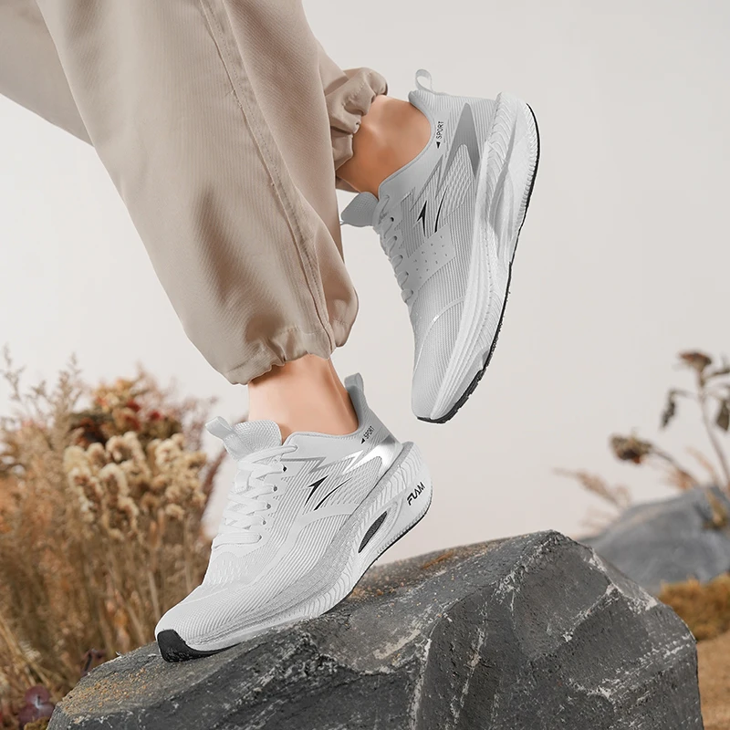 Herren-Freizeitsportschuhe, neue Rennschuhe mit Farbverlauf und Carbonplatte, atmungsaktive Fly-Knit-Mesh-Dämpfung, rutschfeste Schuhe für Herren und Damen, Outdoor-Sportschuhe für morgendliches Lauftraining. – Detail 14