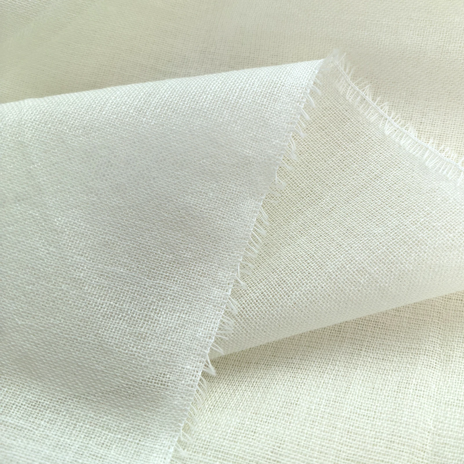 Ivory 100% Pure Wool Plain Weave Fabric 140 cm for Lining and Scarves Sewing Handmade DIY Dyeing Sold by Meter