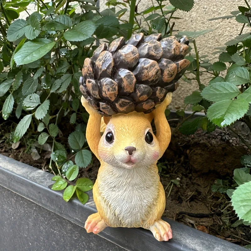 

Cartoon Animal Squirrel Ornament Outdoor Garden Landscape Decor Garden Playground Resin Craft Courtyard Decorative Item