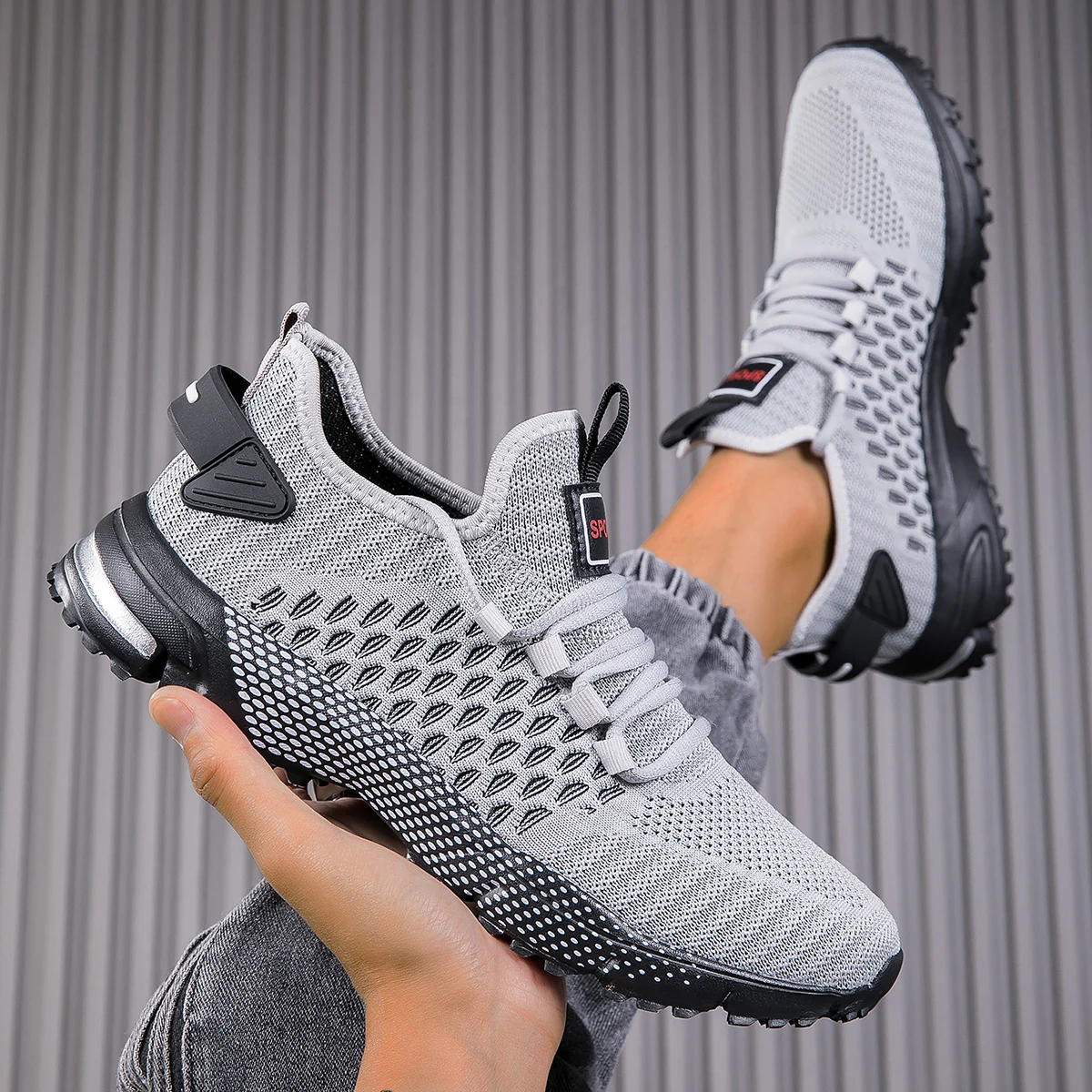 

New Men Running Shoes Breathable Outdoor Sports Shoes Lightweight Sneakers for Men Comfortable Athletic Training Footwear