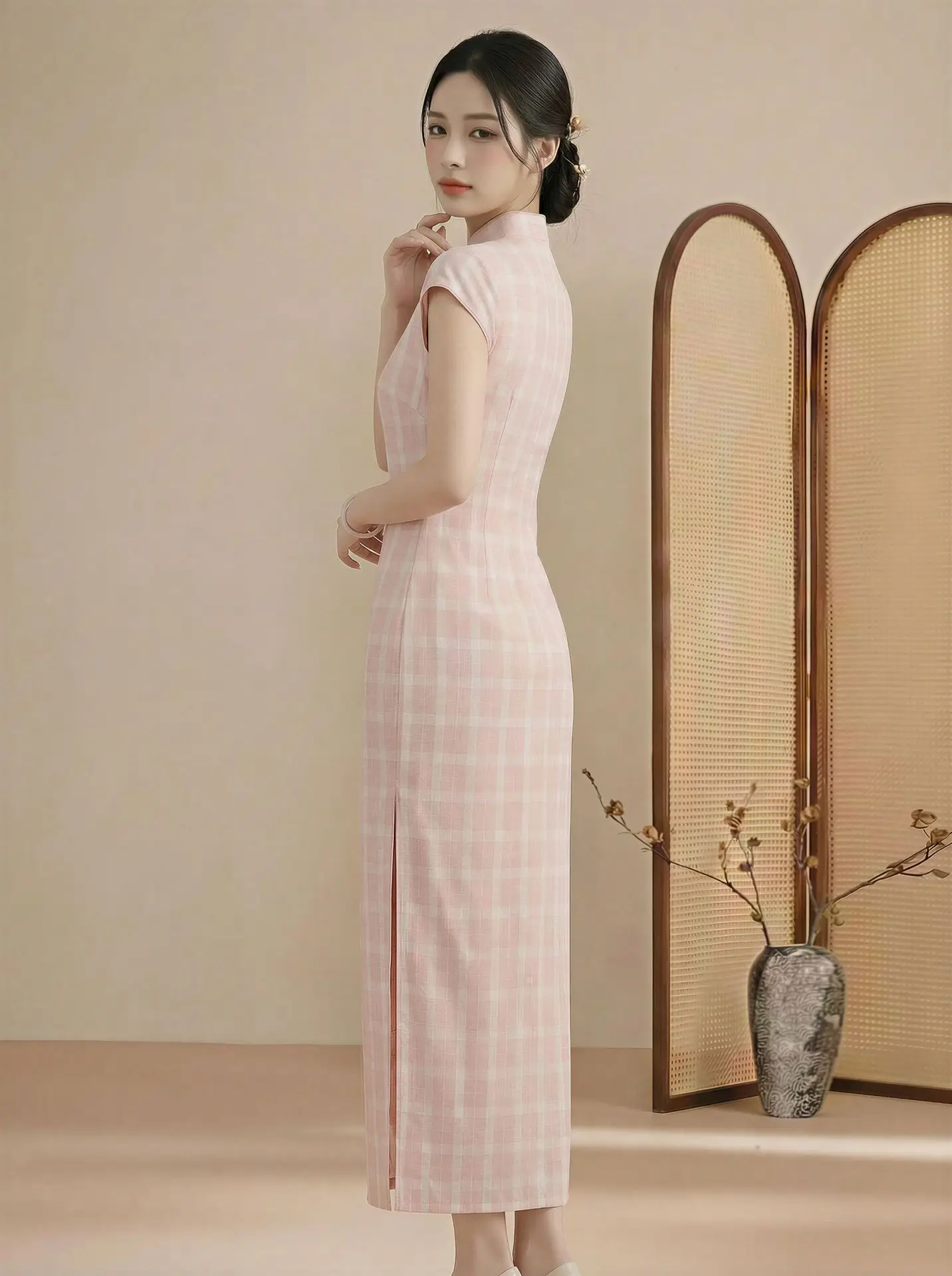 qipao-a-quadri-in-stile-cinese-manica-corta-elegante-abito-estivo-quotidiano-per-ragazze-qipao-con-fibbia-fatta-a-mano