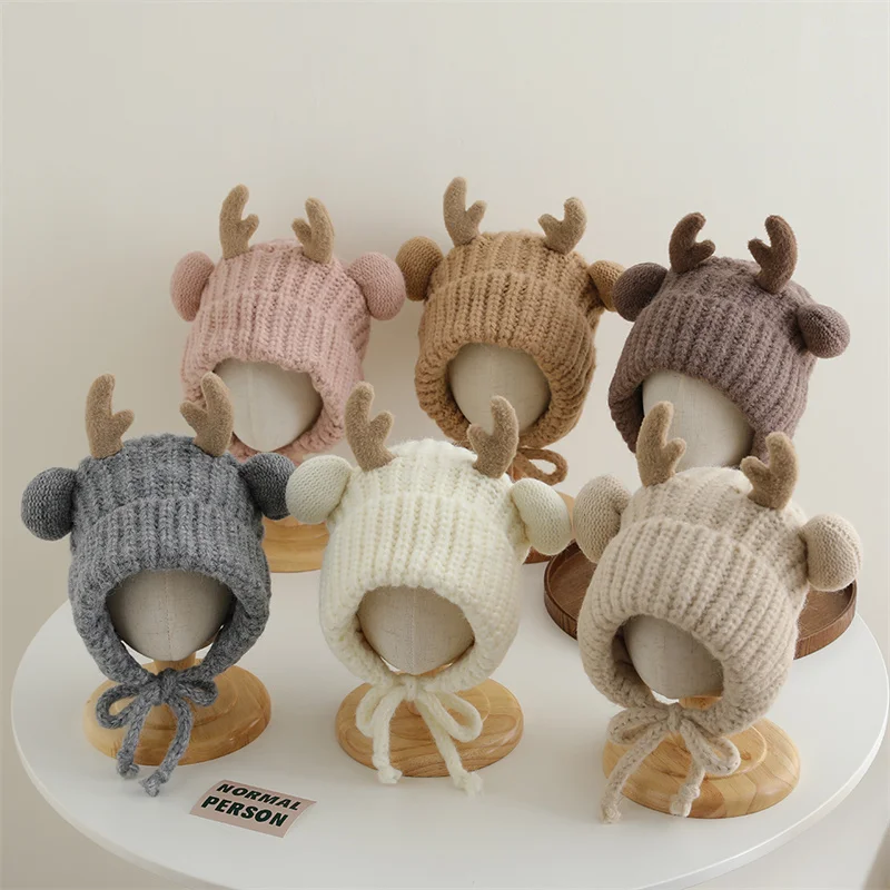 

Baby Scarf Hat One-piece Knitted Cap Warm Cute Elk Horn Children Ear Protection Caps Korean Boys Girls Kid Windproof Hats