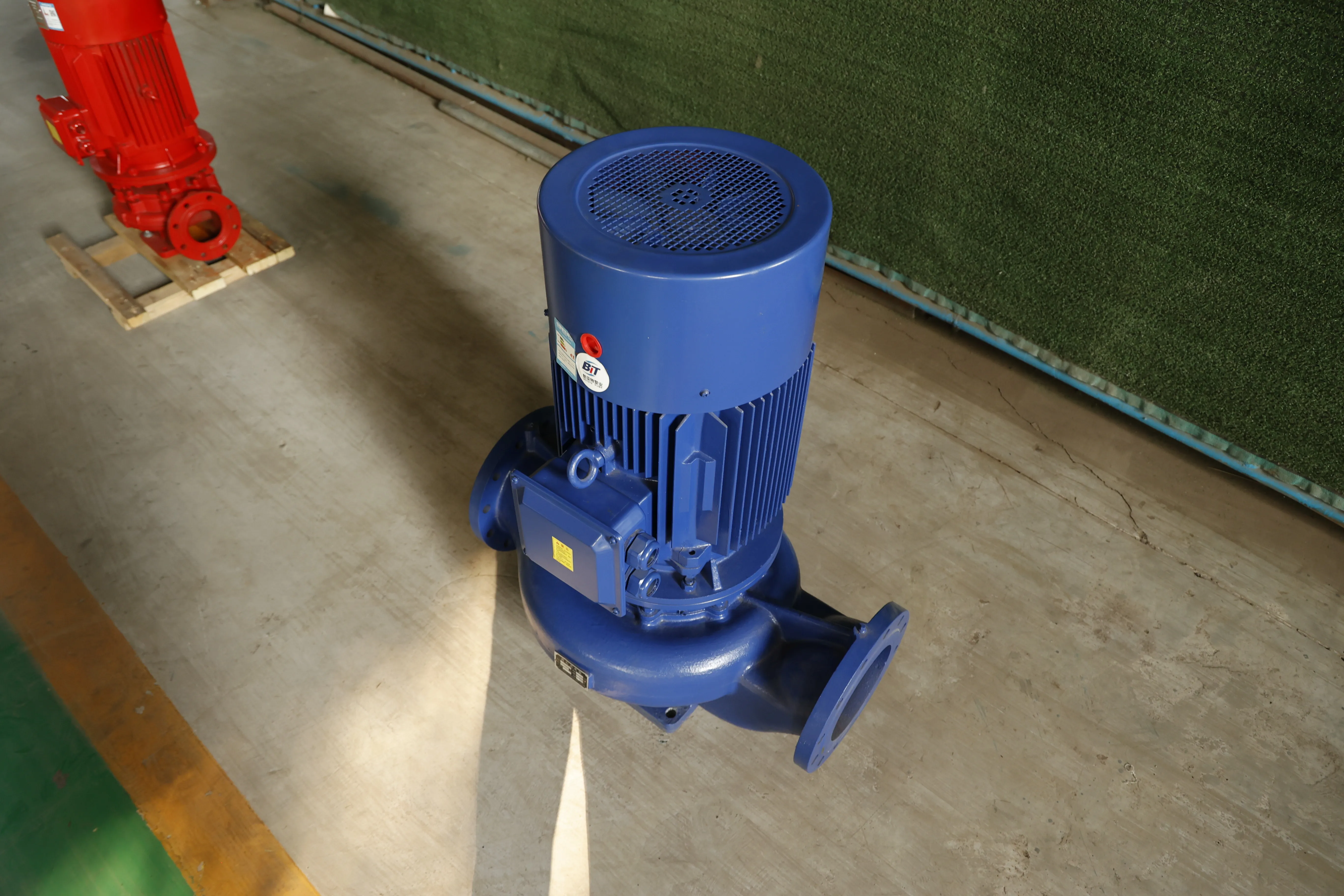 High pressure 5HP single suction vertical centrifugal pump electric booster hot water pipe stainless steel OEM
