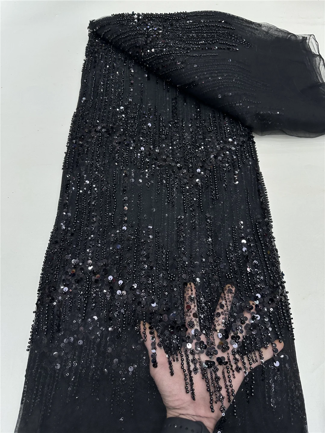 Tessuto africano del pizzo 2025 Paillettes francesi di alta qualità Perline ricamate Tessuto di pizzo tulle per il vestito da festa-RF