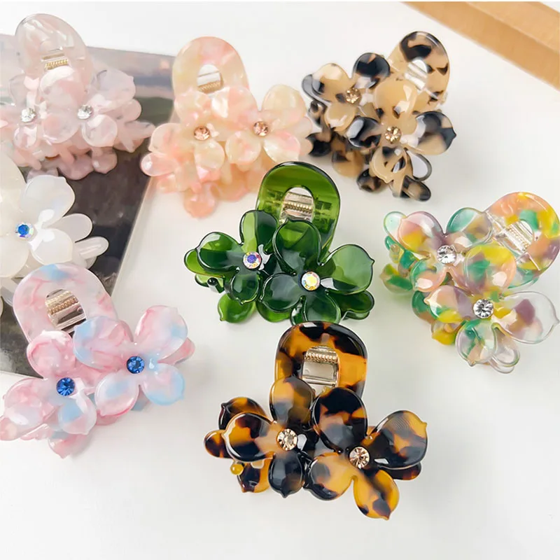 Korean New Design Fashion 6CM Premium Sense With Drill Flower Hair Claw Clamp Simple Acetic Acid Shark Clip Hair Accessories