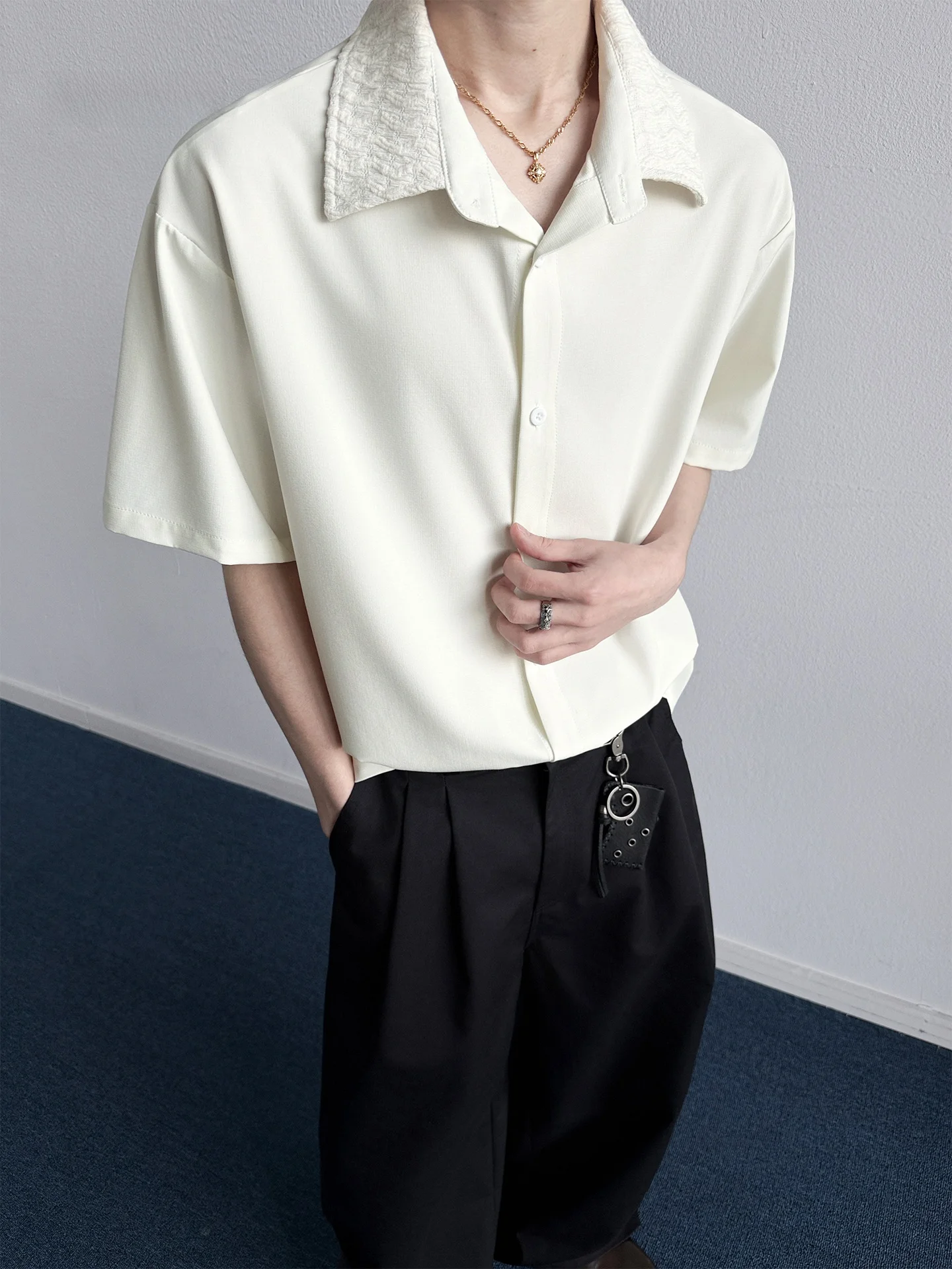 

Embroidered Relief Ice Silk Cuban Collar Shirt Men's Summer Fashionable Beachside Outerwear Loose Fit Casual Style Short Sleeve