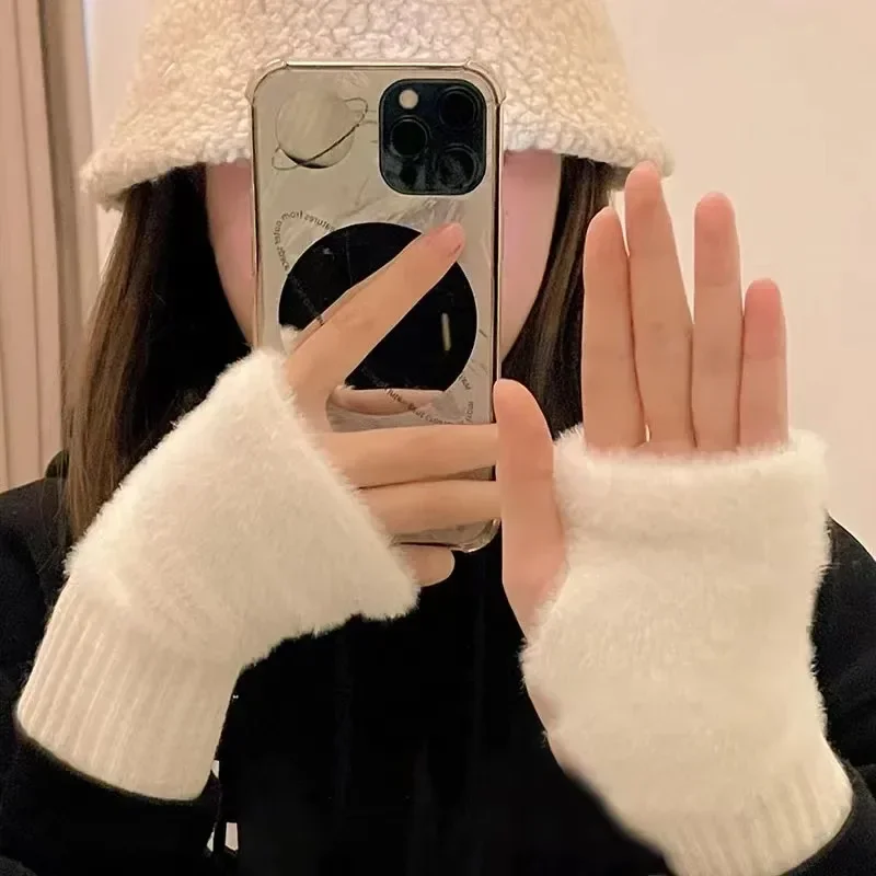 Guantes cálidos de felpa de medio dedo para mujer Otoño Invierno versátiles lindos guantes de medio dedo a prueba de frío regalos de Navidad