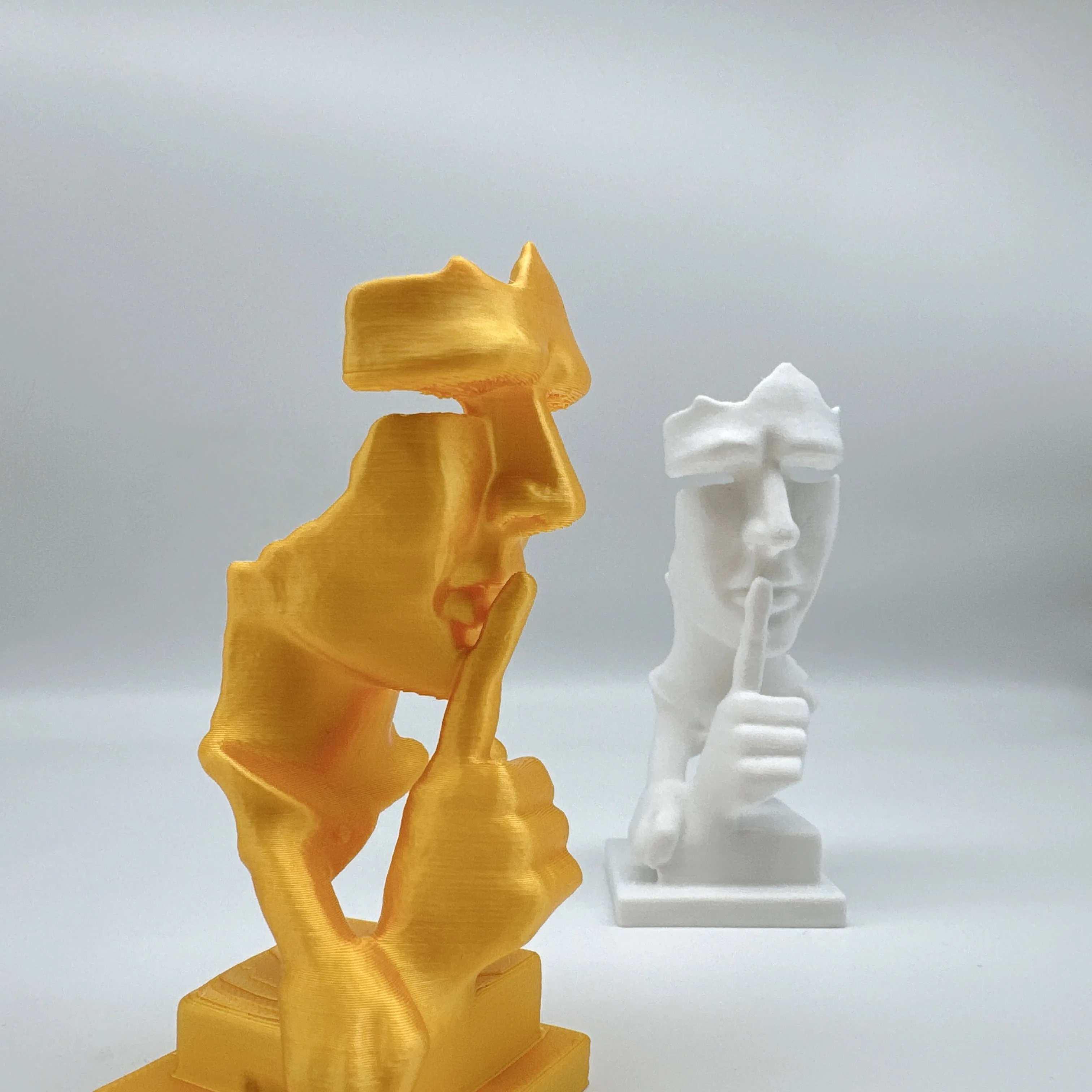 طباعة ثلاثية الأبعاد، الصمت هو الذهب المفكر النحت الحلي البلاستيكية، مجردة الحديثة بسيطة غرفة المعيشة سطح المكتب مكتب الديكور