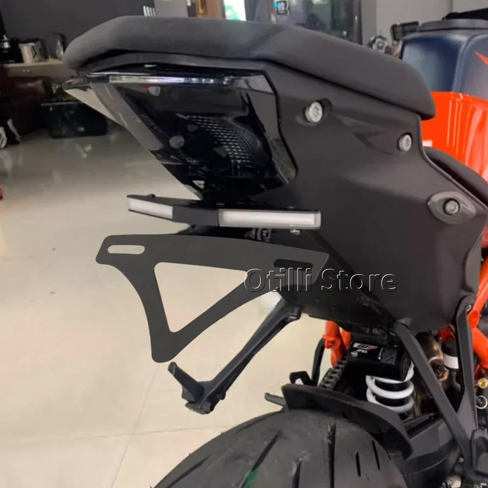 

For 1290 Super Duke R 2020-2025 License Plate Lights 1290 Superduke R Motorcycle Accessories License Plate Holder Frame Bracket