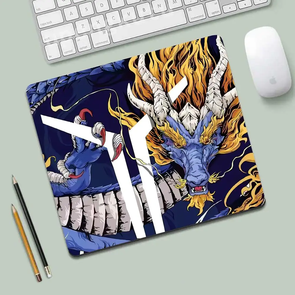 

Japanese Dragon Anime Gaming Mouse Pad XS Small Rug For PC Gamer Desktop Decoration Office Lock Edge Mouse Mat Non-slip Deskmat