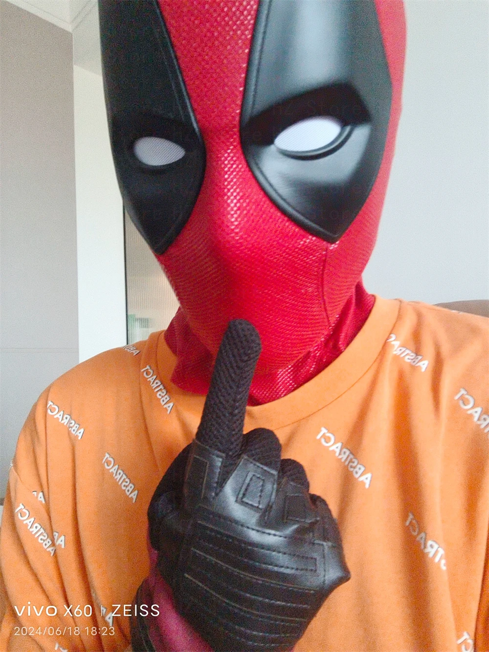 マーベル デッドプール マスク 磁気アイ1組付き 3Dスクリーン印刷