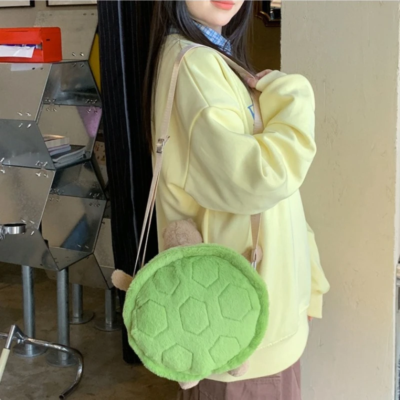 Sac à dos en peluche petite tortue mignonne, poupée en peluche Kawaii, jouet de dessin animé, sac à bandoulière simple, cadeau créatif