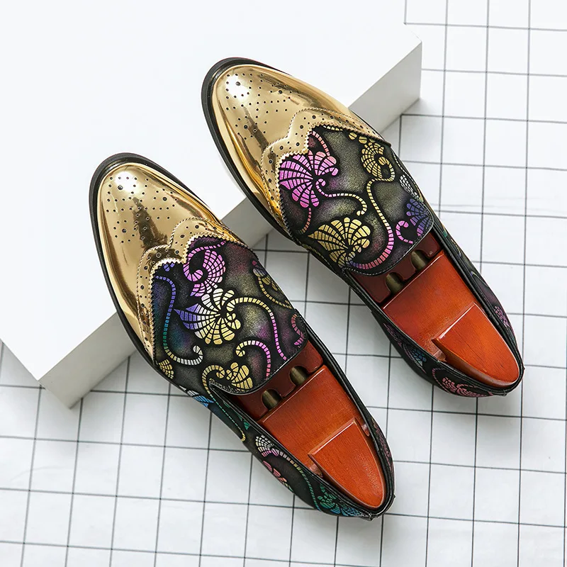 New Men Business Dress Leather Shoes Trendy Colorful Slip on Lazy Casual Leather Shoes Nightclub Hairstylist Wedding Men's Shoes
