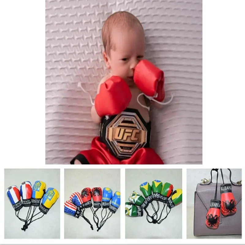 2Pcs/ Mini Boxing Gloves Photo Prop Set - Newborn Photoshoot & Car Keychain for Baby Boys, Creative Gift.accessoire bébé.신생아 사진