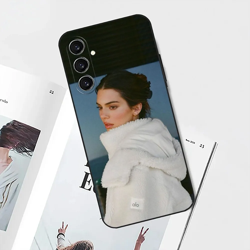 K-Kendall J-Jenner Model Phone Case For Samsung S24,21,22,23,30,Ultra,S20,Plus,Fe,Lite,Note,10,9,5G Black Soft Cover