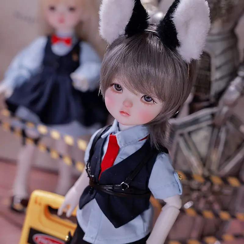 Original Six Point BjdDamita Assange Rabbit Animal Police Officer Clothing Set SD Resin Doll