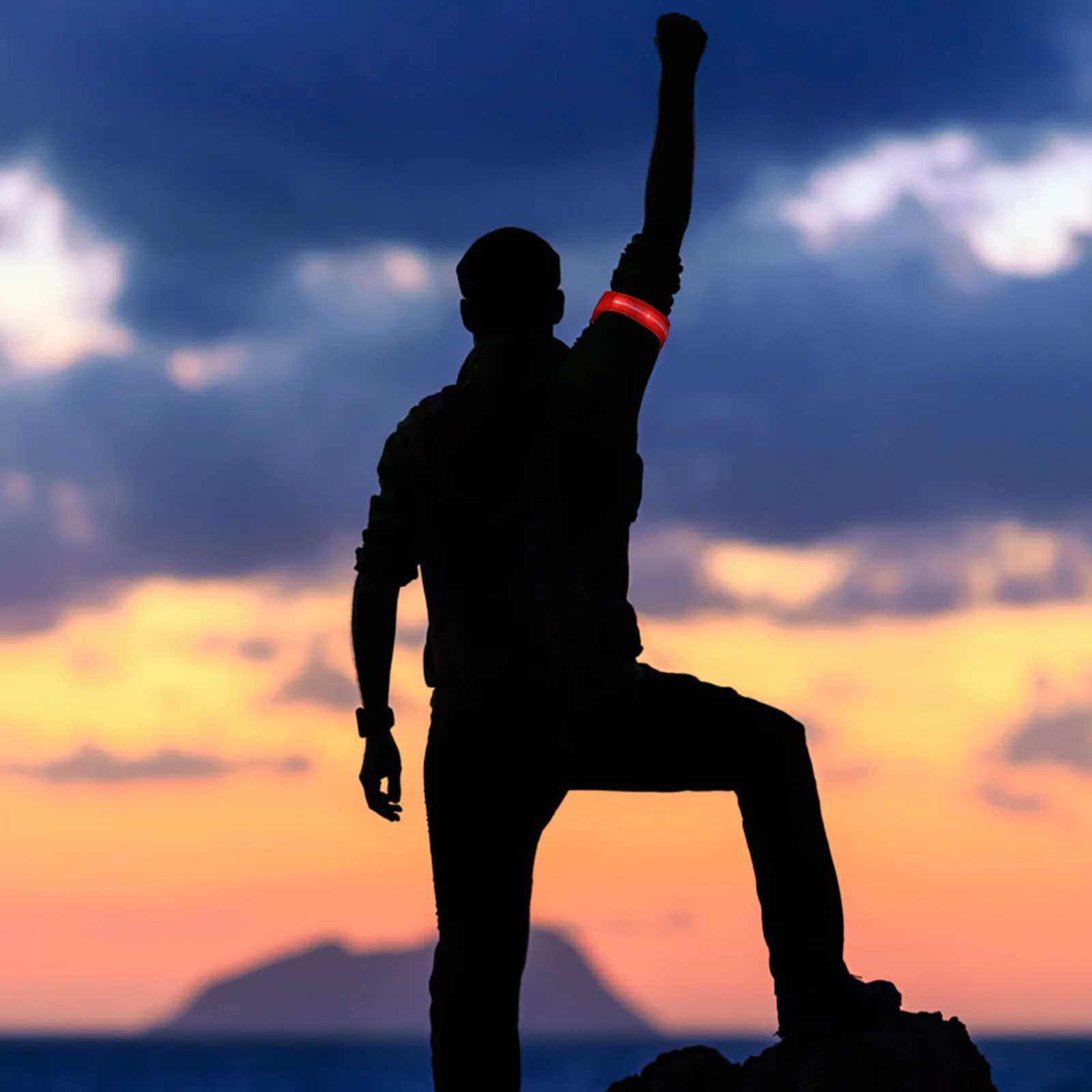 Brazalete LED rojo de nailon de alta calidad, ajustable, para correr de noche, luz de señal, pulsera de seguridad, cinturón de brazo brillante para deportes al aire libre, 1 Uds.