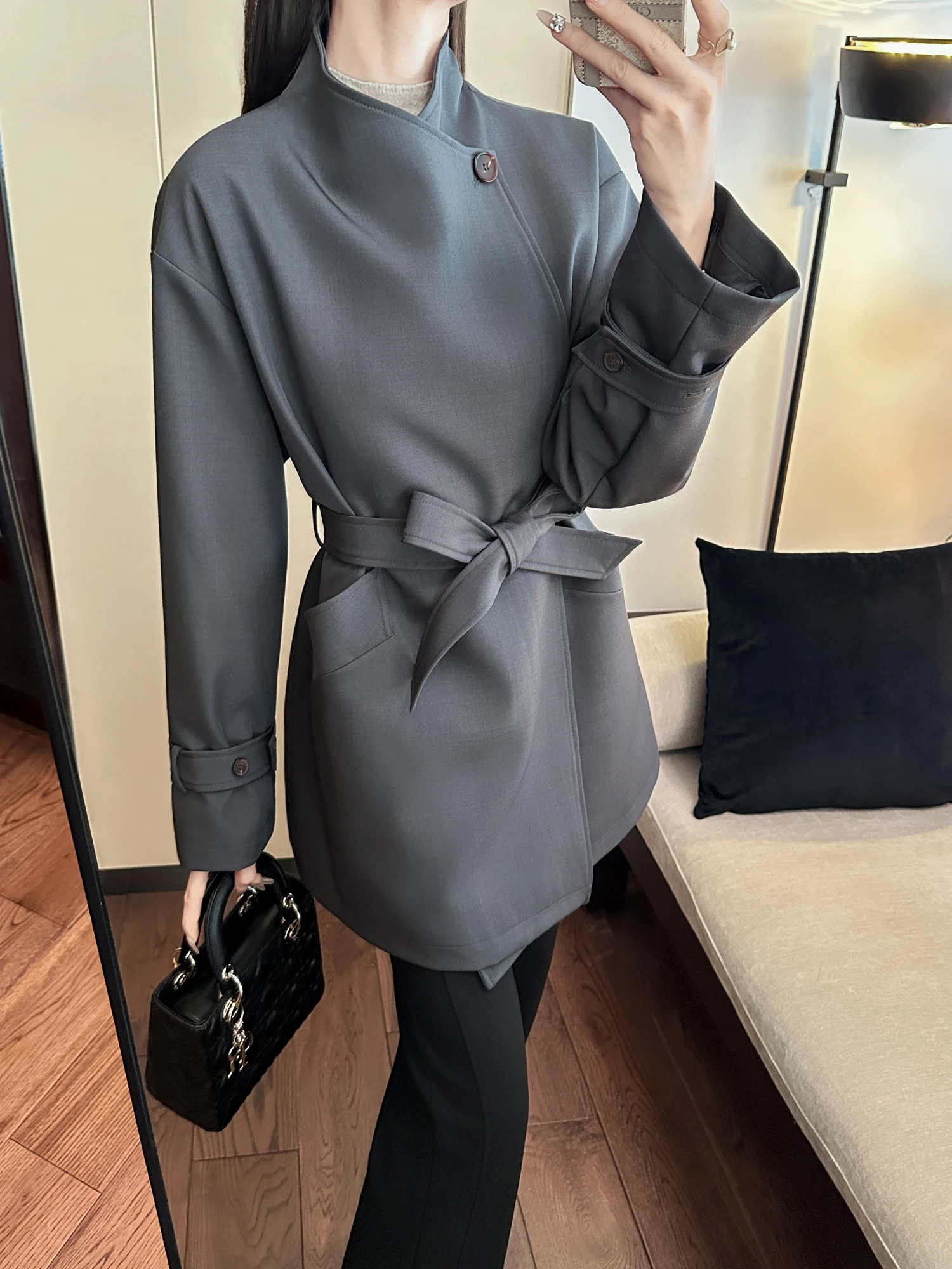 

Ele Waist-Cinching Du down Jaet Lightweight Soft Korean Sle Commute Faion Button Detail High Waist Warm Coat