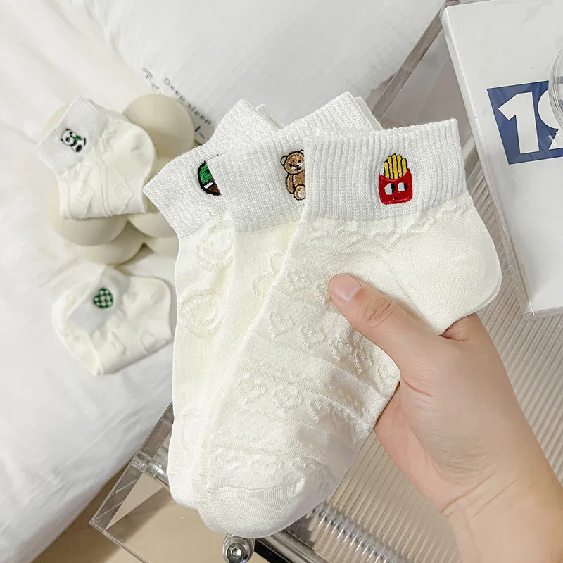 

White Women Socks Female Spring Summer Cute kawaii Cartoon Bear Panda Embroidery Cotton Low Tube Ankle Sock Girls Gift Wholesale