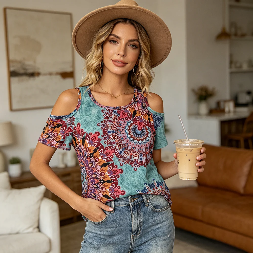 Camiseta Boêmia Mandala com Ombros Descobertos para Mulheres, Estampa Floral Casual, Manga Curta, Corte Solto, Top de Verão