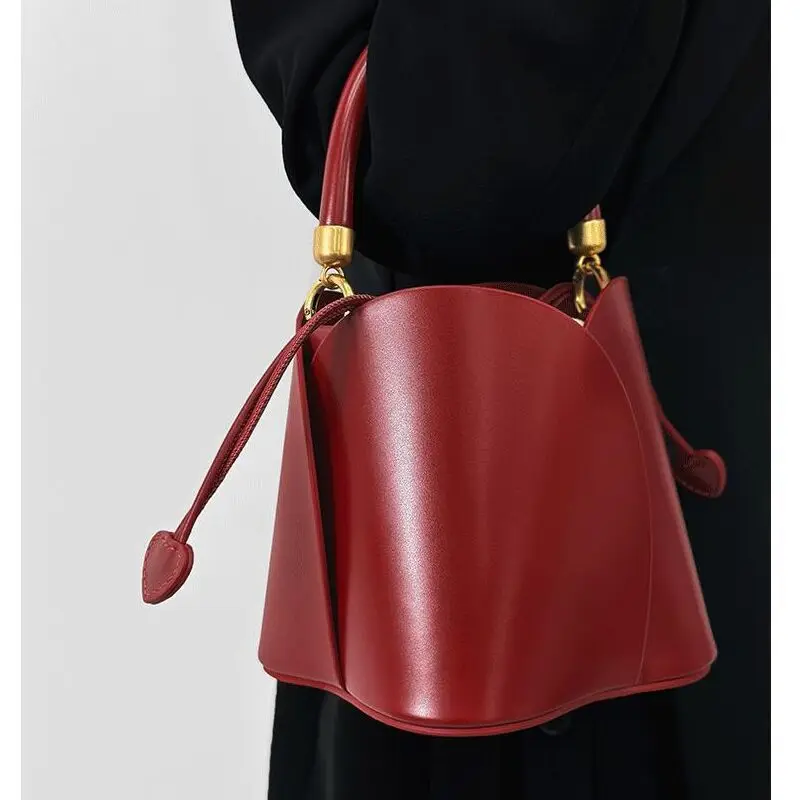 Simple Design Petal Vegetable Basket Bucket Bag Red Wedding Women Handbag New Women Shoulder Bag