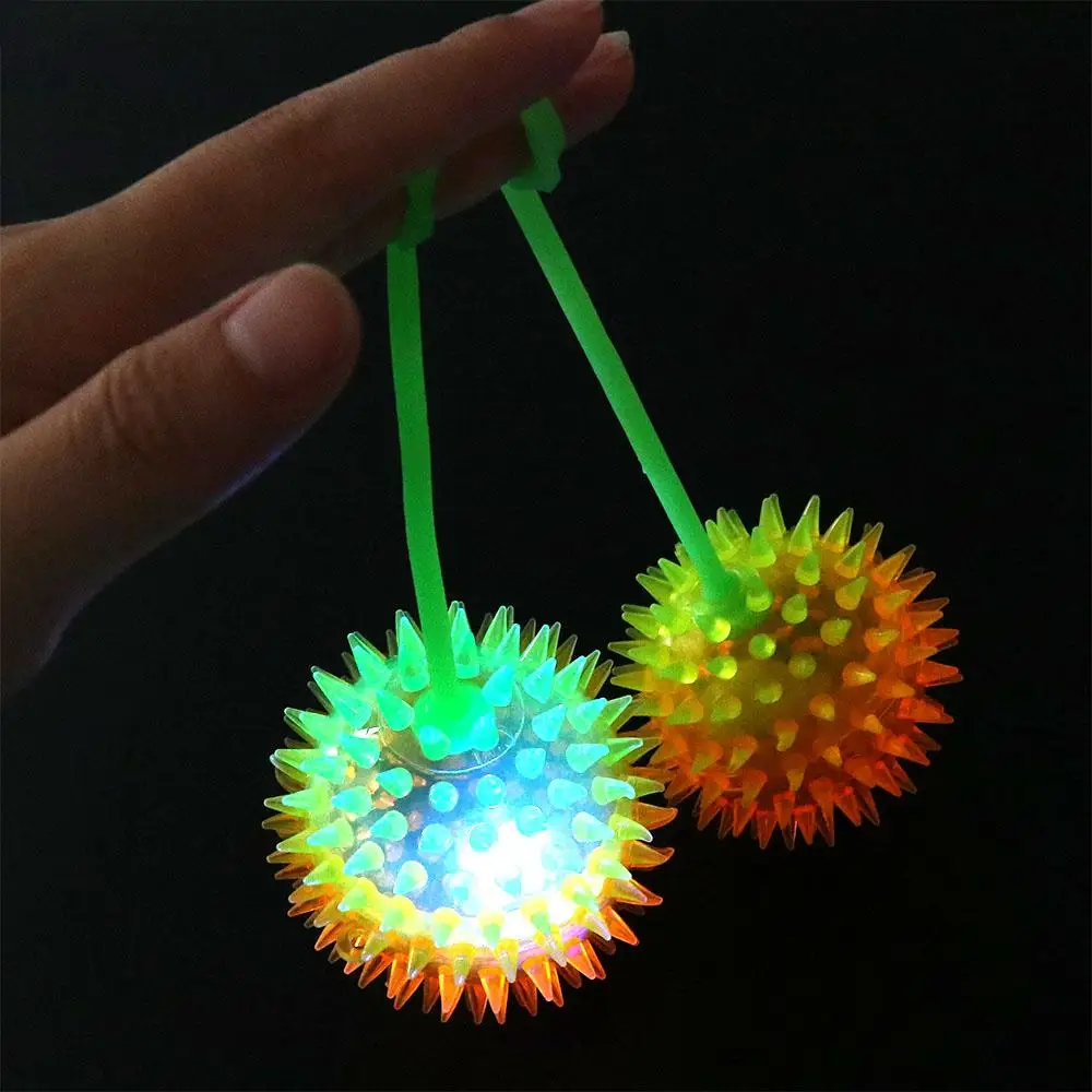 おもちゃパーティーデコレーション暗闇で光るLEDライトアップおもちゃ光る髪フラッシュボール弾性グローヘアボール光る弾性ボールおもちゃ