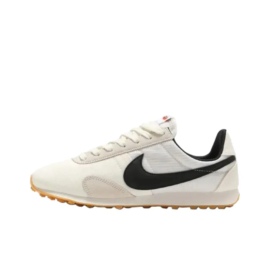 Nike Pre Montreal Racer Running Shoes Women's Beige White Black 828436-101