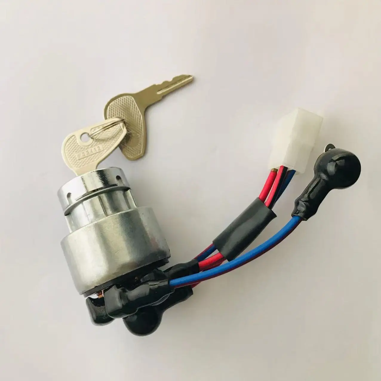 

Выключатель зажигания, 2 ключа, подходит для смартфона Kubota TC020-31822